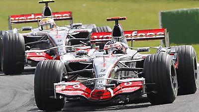 Από ένα σκέλος για McLaren και Ferrari στα ελ.δοκιμαστικά