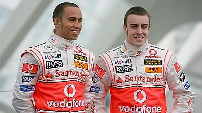 Αλόνσο: «Η McLaren ευνοεί τον Χάμιλτον»