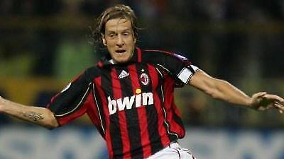 Πλήγμα στη Μίλαν με Αμπροσίνι