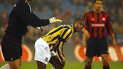 ''Κλείνουν'' τα κενά στη Μπορούσια Ντόρτμουντ