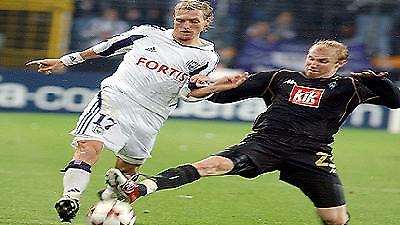 Jupiler League: Συνεχίζει ακάθεκτη η Σταντάρ