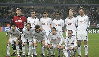 Jupiler League: Χέρι-χέρι Γκενκ και Άντερλεχτ