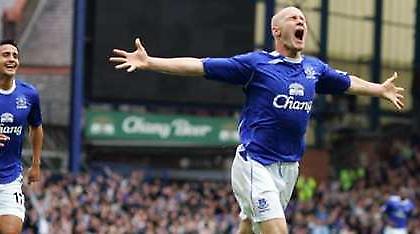 «Έδεσε» τον Άντι Τζόνσον η Έβερτον