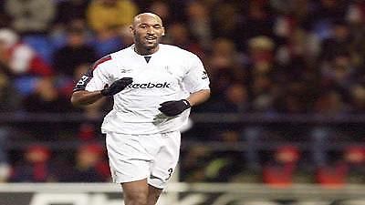 Στην πόρτα της εξόδου ο Ανελκά