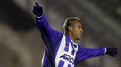 Κύπρος:O  ΑΠΟΕΛ δεν είχε αντίπαλο