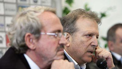 Ανακωχή με το ζόρι