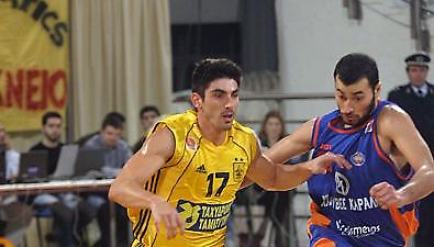 Αποστολίδης: «Μόνο νίκη με ΑΕΛ»