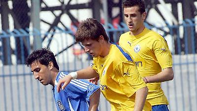 ΑΤΡΟΜΗΤΟΣ: Επέκταση συμβολαίων για τρεις