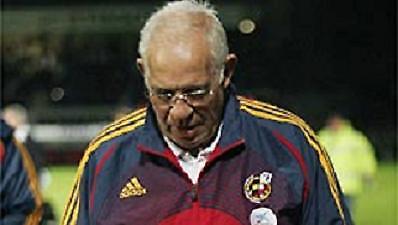 Παραμένει στο τιμόνι της Ισπανίας ο Αραγονιές