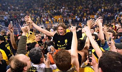 Για την κούπα και το εισιτήριο