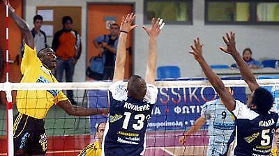 Νίκη με το...νου τους αλλού!