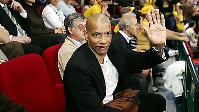 «Γλυκόλογα»… από έναν πρώην