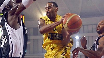 Νίκησε χωρίς να εντυπωσιάσει