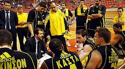 Ματσόν: «Δεν πρέπει να κοιτάμε τον Ολυμπιακό»