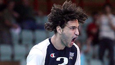 Διπλή «κίνηση ματ» από ΕΑΠ