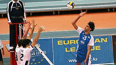 Πρεμιέρα με το αριστερό