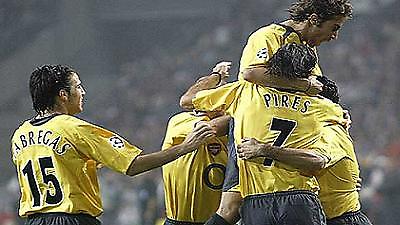 Τα «κανόνια» ξαναχτύπησαν