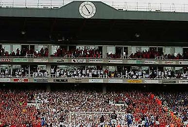 Η Άρσεναλ μεταφέρει το «Clock End»