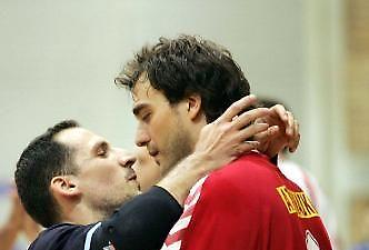 Γκέλα για τον Πανελλήνιο