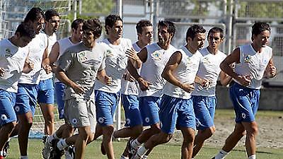 ΑΤΡΟΜΗΤΟΣ: Οι σκληρές προπονήσεις συνεχίζονται..