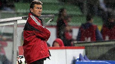 Ο Άουγκενταλερ ανέλαβε τη Βόλφσμπουργκ