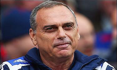 Γκραντ: «Ο διαιτητής επηρέασε το αποτέλεσμα»