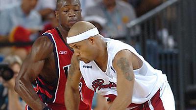 Α1: Παρελθόν από τον Κολοσσό Τζόνσον και Άρσιτς