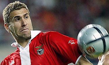 Στη Μπραν ο Κάραντας