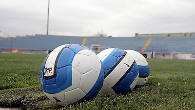 Επιτέλους μπάλα…