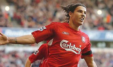 Επιβεβαιώνει για Μπάρος η Σάλκε