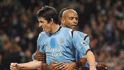 Τα γυρίζει ο Μπάρτον