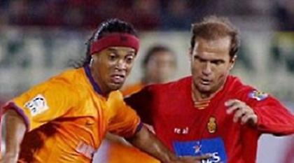 Μανθάνο: «Δεν πάει πουθενά ο Μπασινάς»