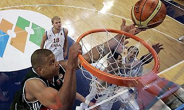 «Πράσινος» μέχρι το 2010 ο Μπατίστ