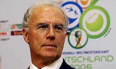 Μπεκενμπάουερ: «Ας ασχοληθούν με τις… κρέμες προσώπου»