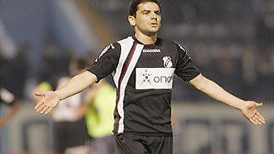 Μπελεβώνης: «Ο Μάουρερ μας άλλαξε τη νοοτροπία»