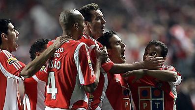 Νοκ άουτ ο Αλσίντες