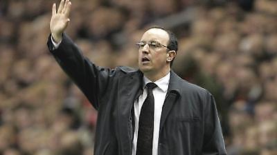 «Βλέπει» Μπενίτεθ η Ρεάλ