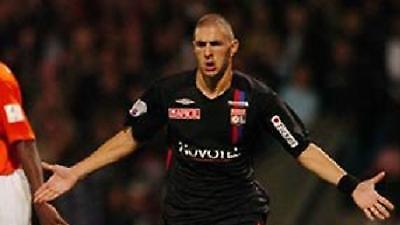 Le Championnat: Κορυφή για Λιόν