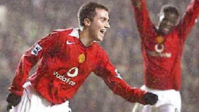 Τον Ρόσι της Γιουνάιτεντ θέλει η Νιούκαστλ