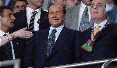 Δραστικά μέτρα κατά της βίας προανήγγειλε ο Μπερλουσκόνι