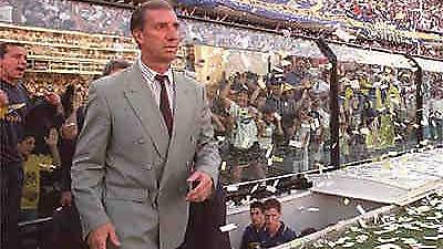 ''Κεραυνοί'' Μπιλάρδο κατά σύγχρονου ποδοσφαίρου