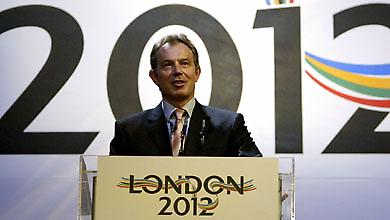 Επιστρέφει ο Μπλερ στο Λονδίνο