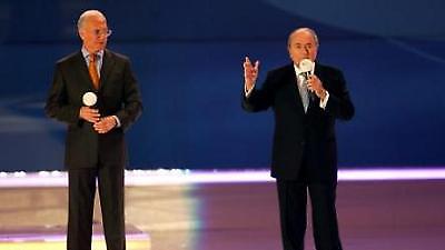 Πρόεδρο τον Μπλάτερ θέλει ο Μπεκενμπάουερ