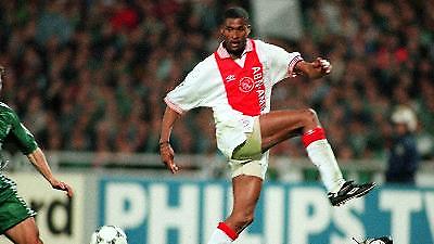 Τίτλοι τέλους για Μπογκάρντε