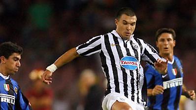 Παραμένει στη Γιουβέντους ο Μποΐνοφ