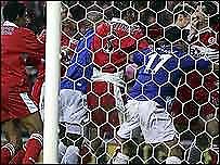 Περιμένουν τον Γκάλαχερ