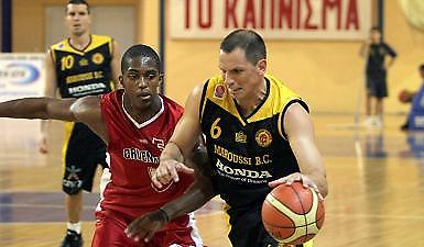 Α1: Τρεις αμφίβολοι στο Μαρούσι