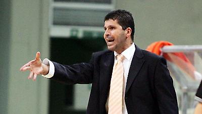 Α1: Εν αναμονή των ξένων