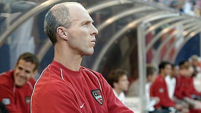 Μπράντλεϊ μέχρι νεωτέρας στον πάγκο των ΗΠΑ