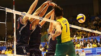 Ξεκίνησε η γιορτή με ήττα Βραζιλίας